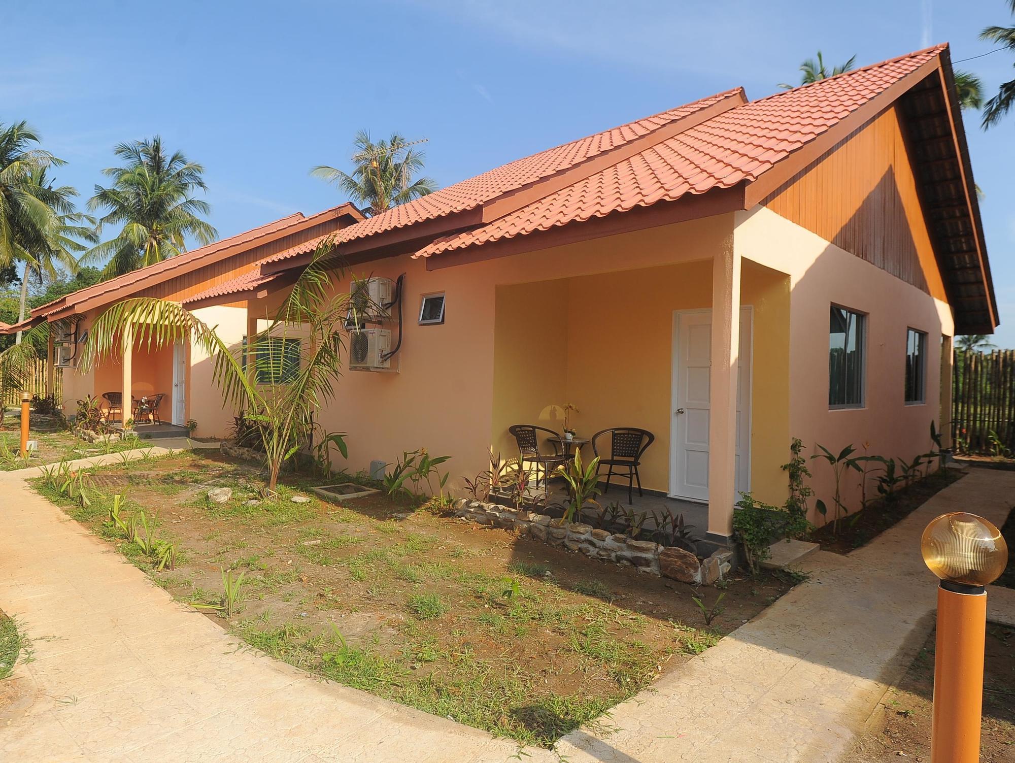 Taman percutian Chenang 2*